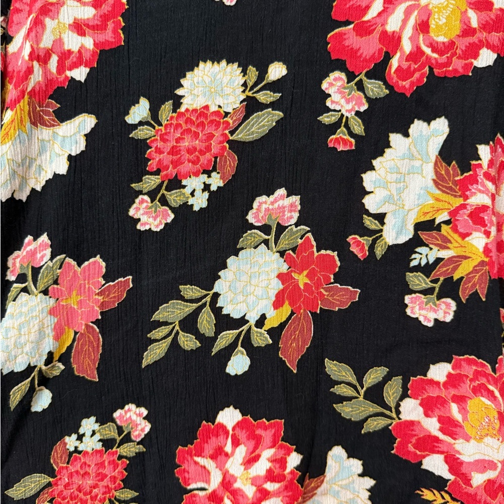 Billabong Floral Flowy Blouse - Picture 6 of 7